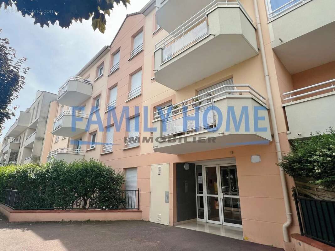  pépite à livry-gargan – t3 avec jardin-box & cave  - photo 13
