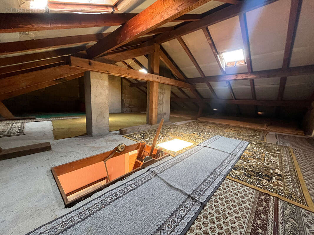 Maison à CONTZ-LES-BAINS