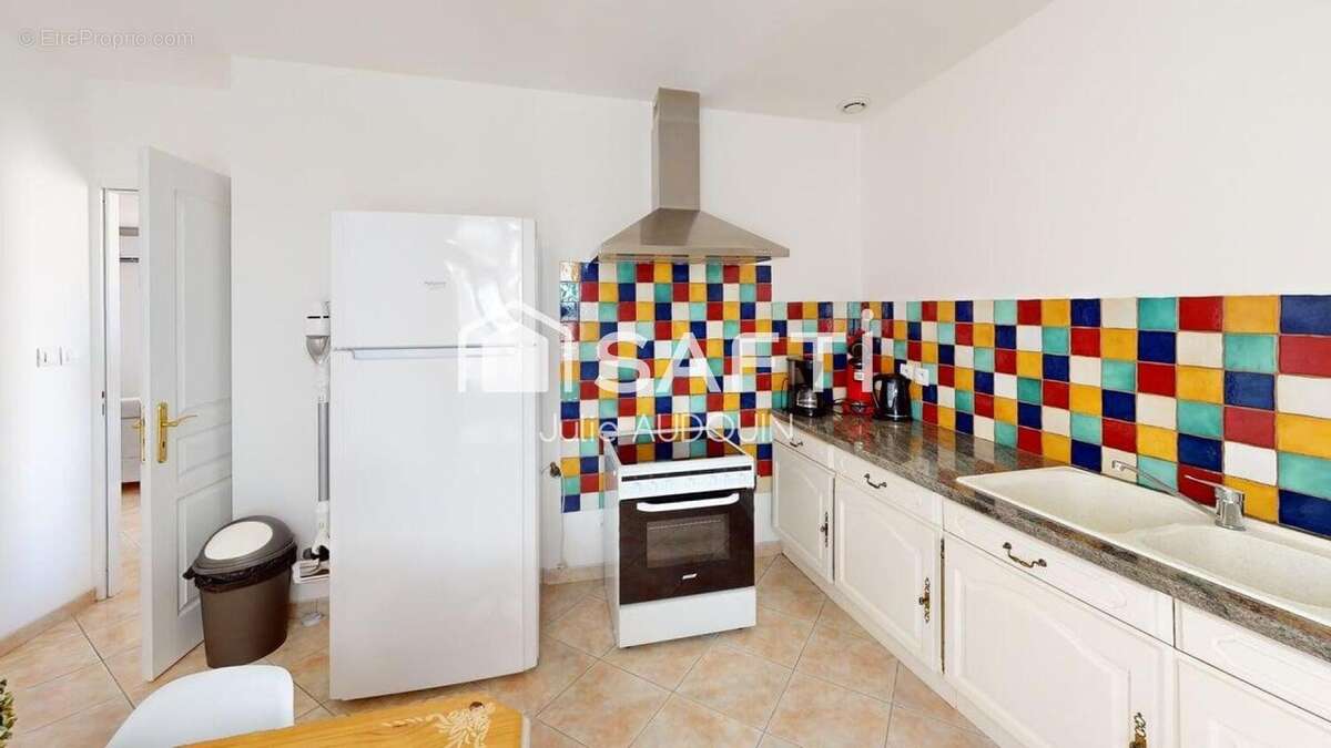 Photo 9 - Maison à PORT-DES-BARQUES