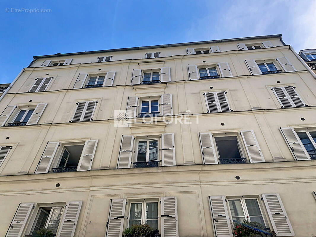 Appartement à PARIS-8E