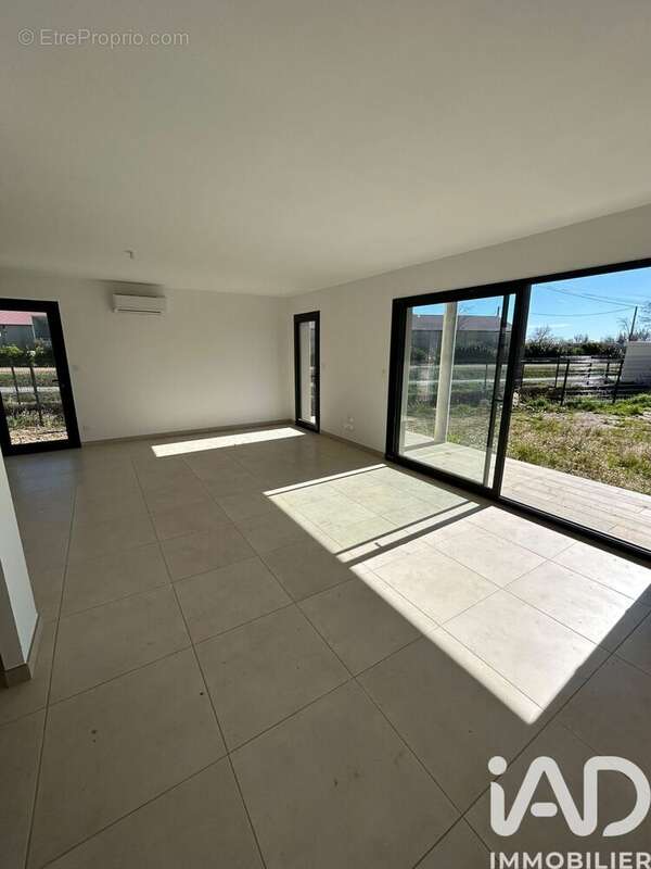 Photo 5 - Maison à RIBAUTE-LES-TAVERNES