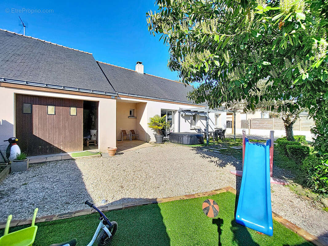 Maison à CARQUEFOU