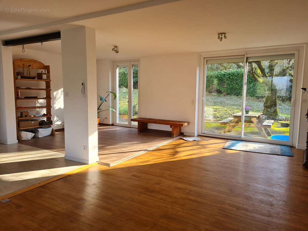 Maison à AIGUEFONDE