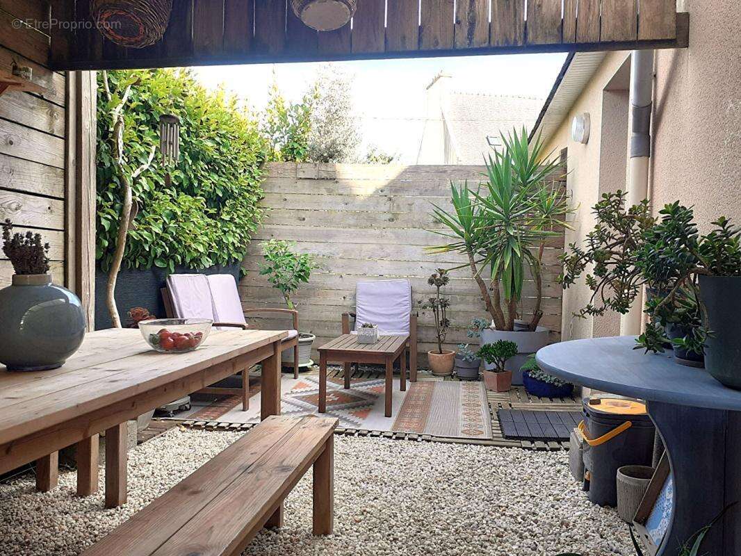 Maison 3 chambres avec jardin clos au DRENNEC (29 860) - photo 2