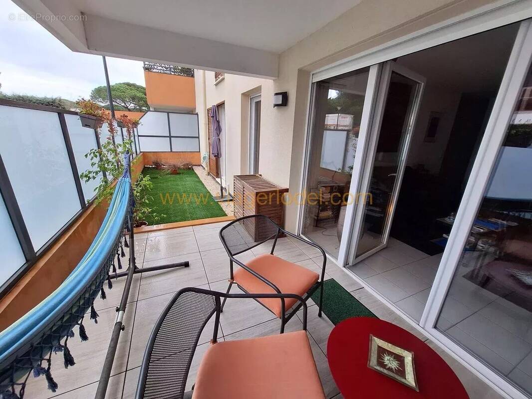 Appartement à PUGET-SUR-ARGENS