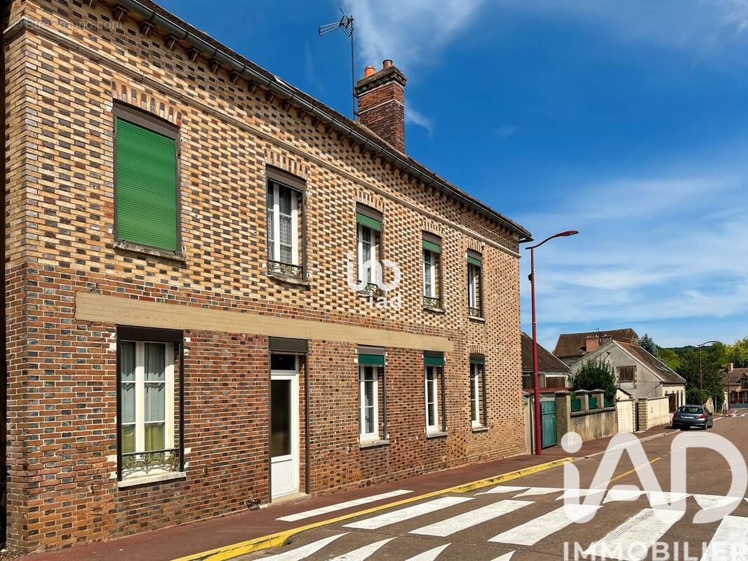 Photo 1 - Maison à SOUCY