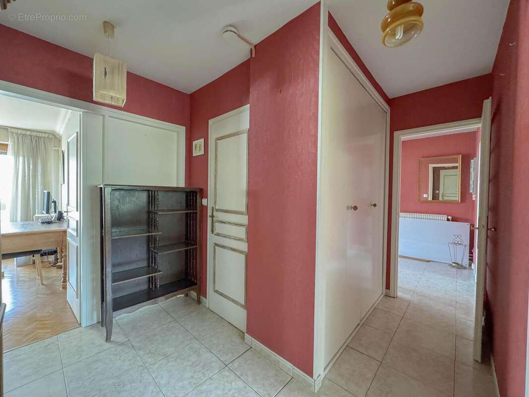 n°14 - Appartement à SAINT-EGREVE