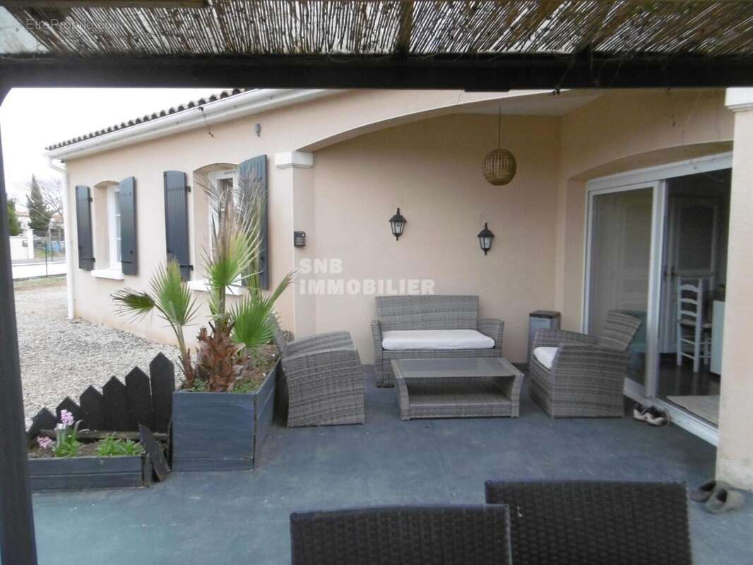 P1000685 - Maison à AGRIS