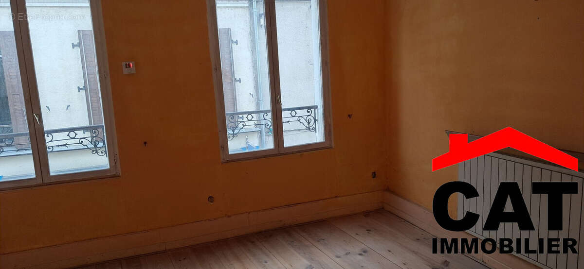 Appartement à MONTEREAU-FAULT-YONNE