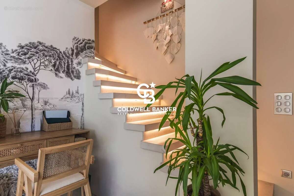 Maison à CARQUEIRANNE