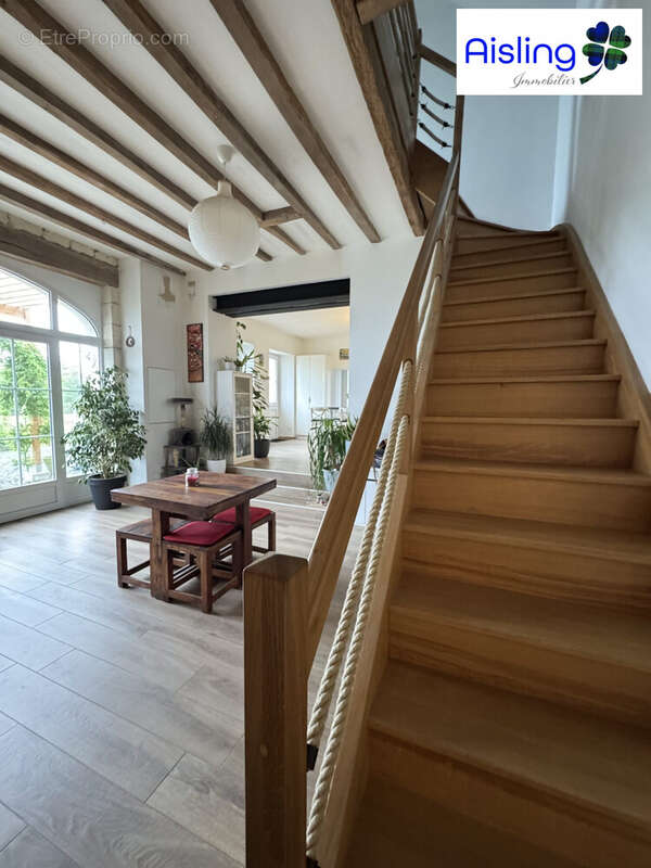 Maison à SAINT-MICHEL-SUR-LOIRE