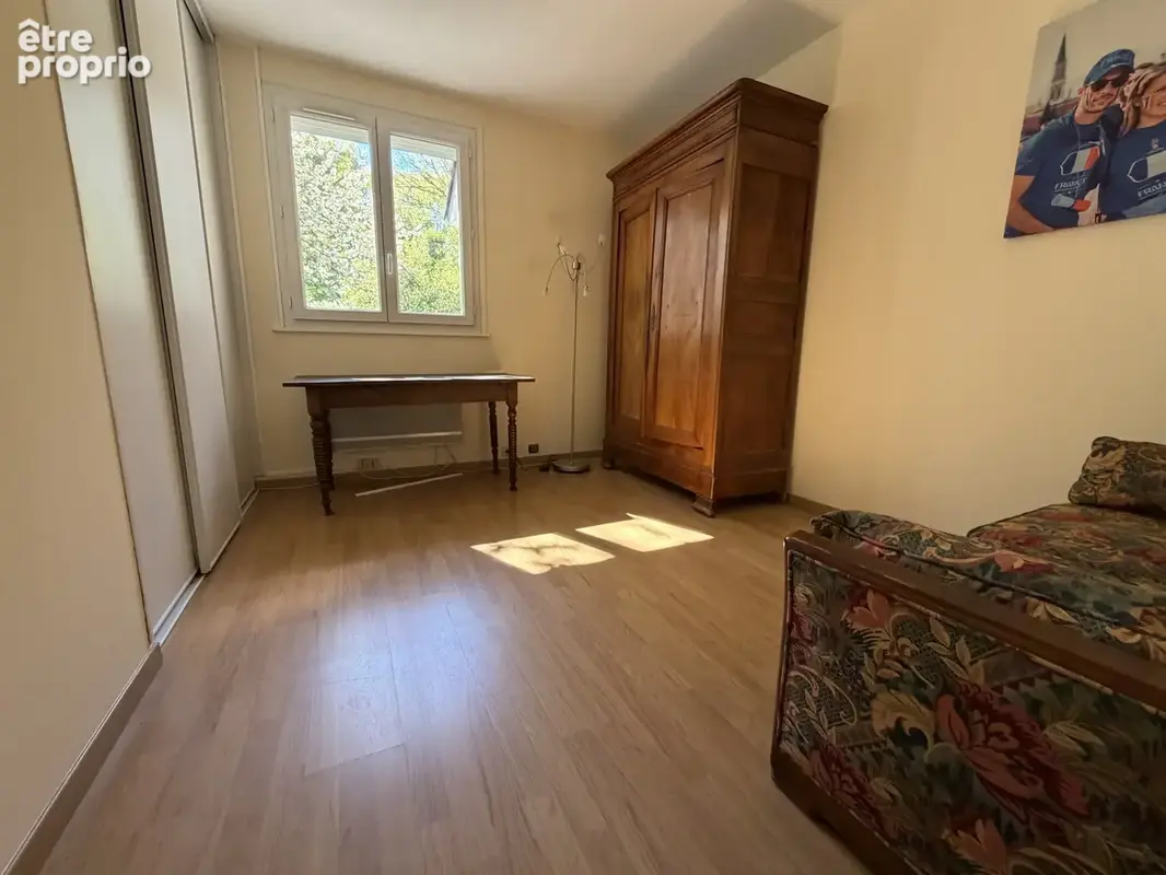 A Saint-Witz - maison individuelle de plain pied de 5 pièces élevée sur 1423 m2 de terrain - photo 5