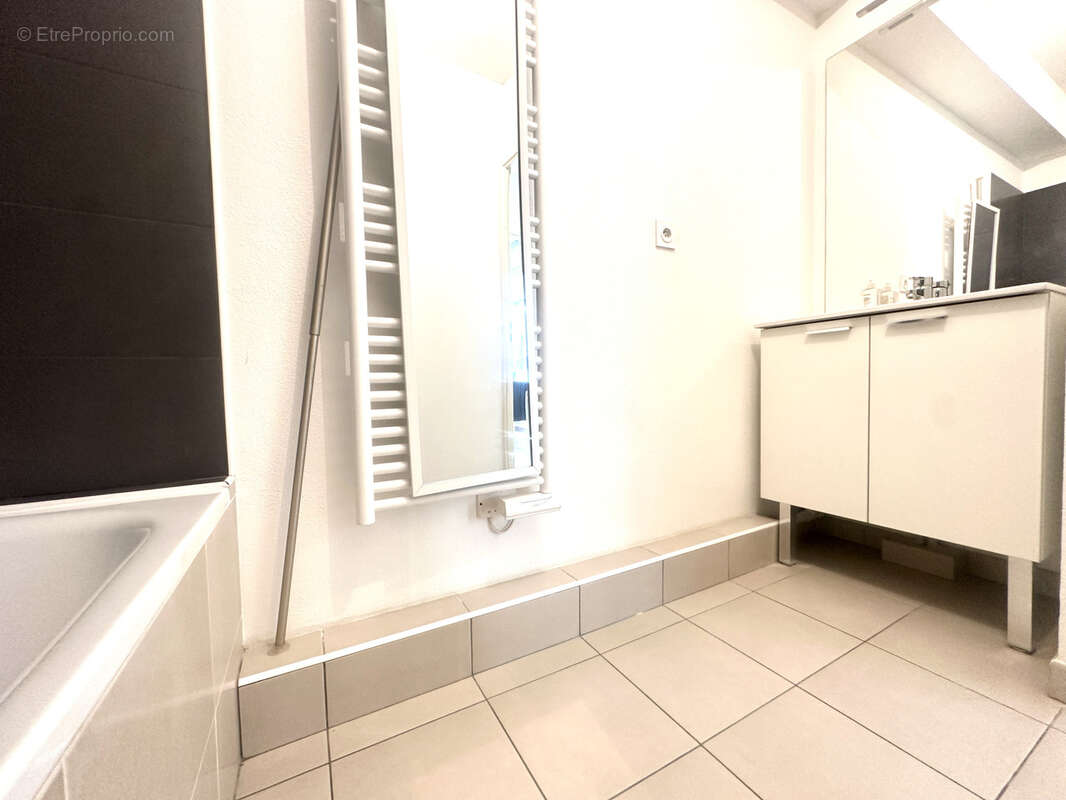 Appartement à MARSEILLE-10E