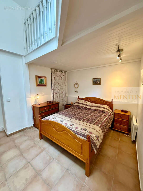Appartement à MENTON