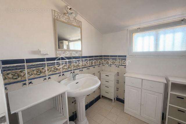 Maison à BOIS-DE-CENE