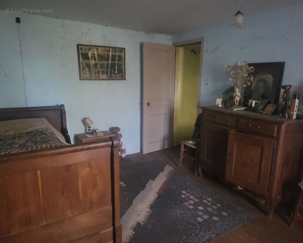 Maison à DOMPIERRE-LES-EGLISES