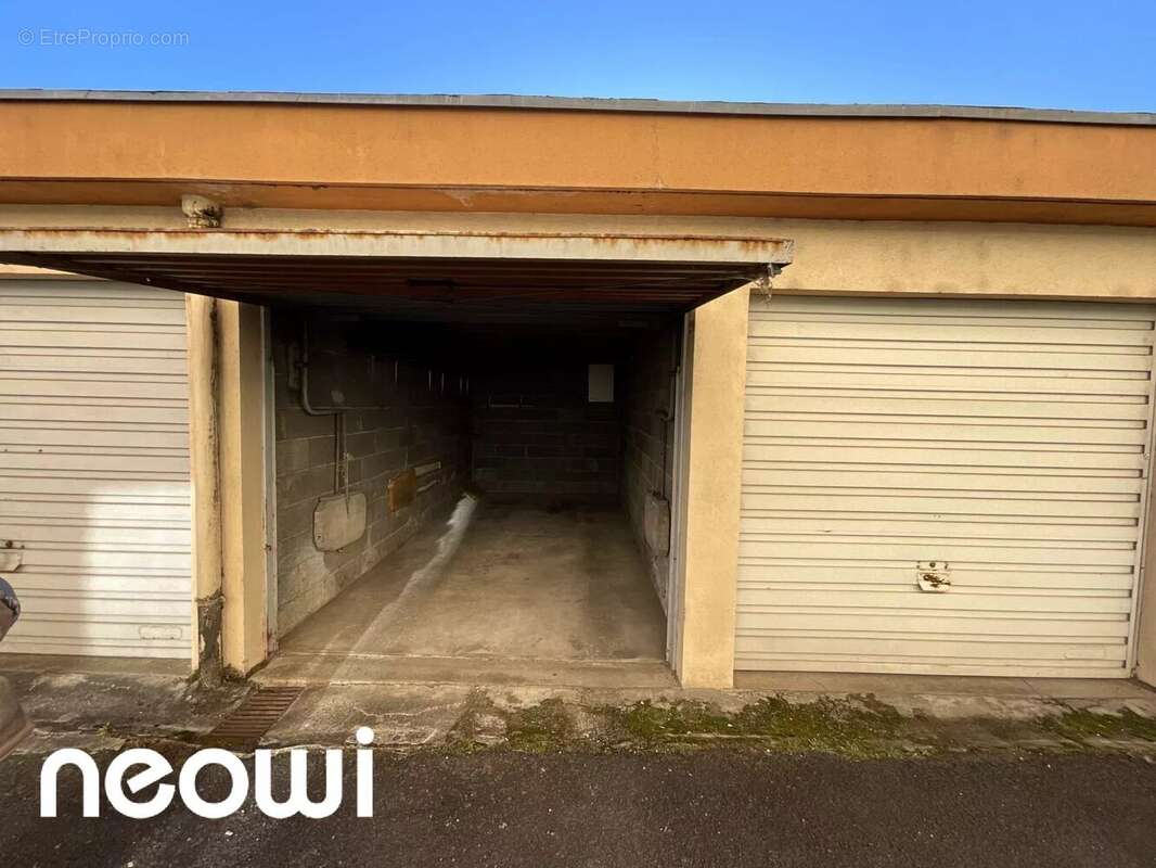 Appartement T3 à rafraichir - garage et cave - photo 8
