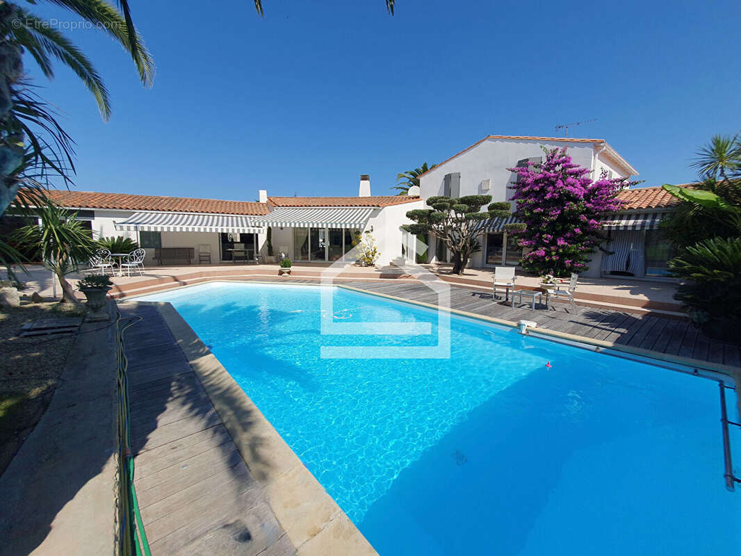 Maison à SAINT-MARTIN-DE-RE