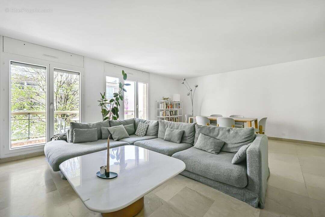 Appartement à SAINT-MANDE