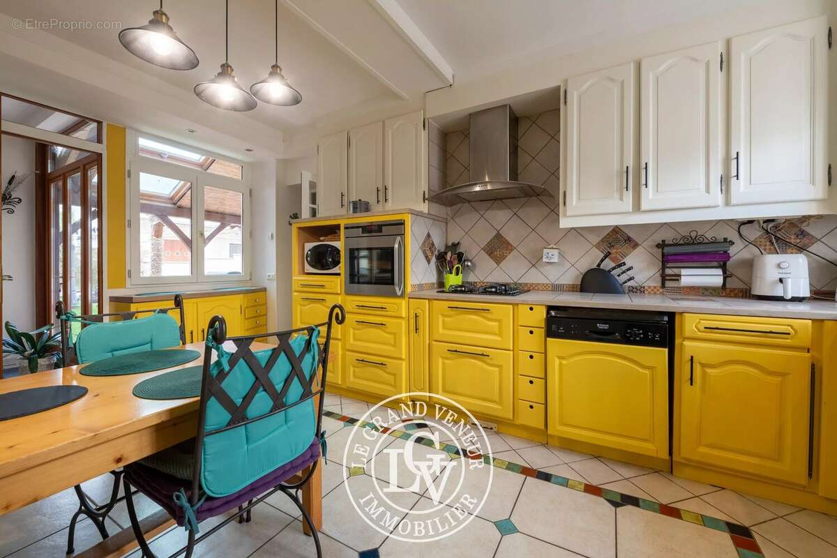 Maison à MILLY-LA-FORET