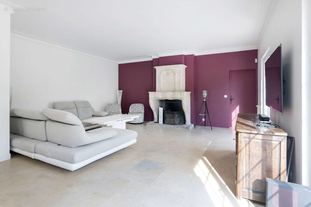 Maison à CHAMPCUEIL