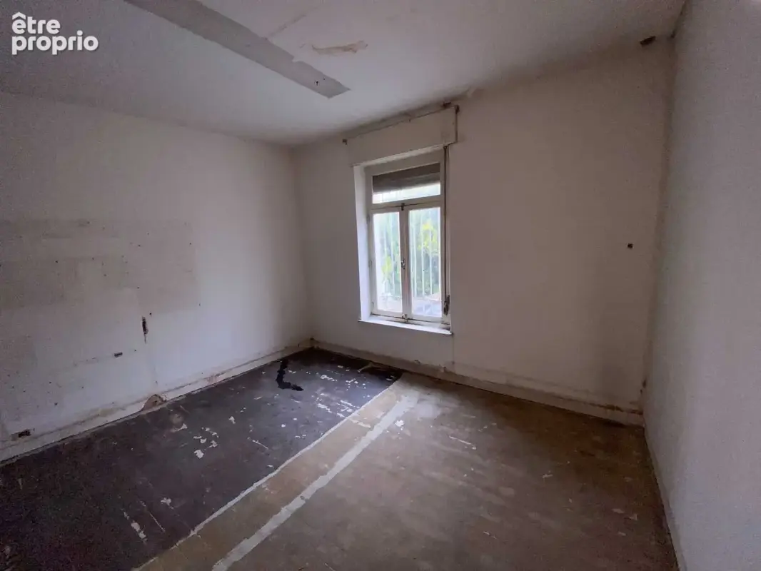 Immeuble de caractère offrant de nombreuses possibilités d'aménagement - photo 14
