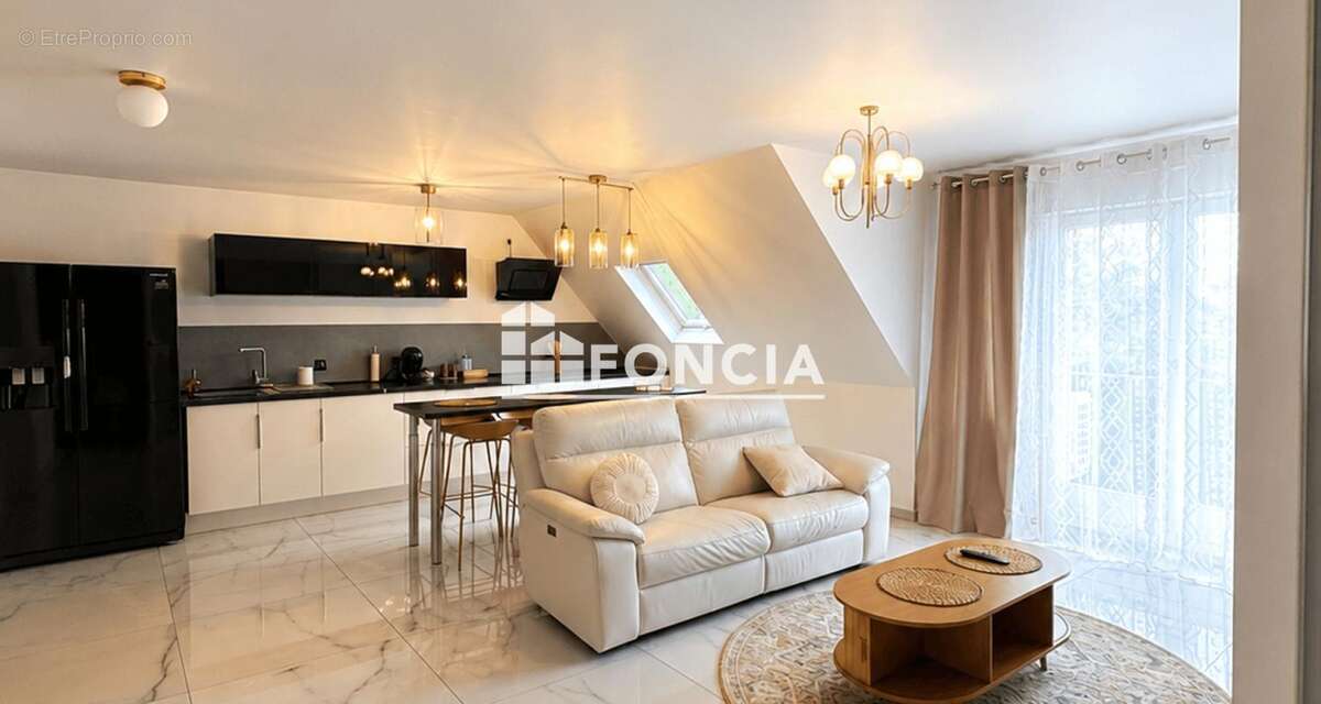 Appartement - t3 - 2 balcons -70m2- 60m2 carrez- cave - mundolsheim - photo 2