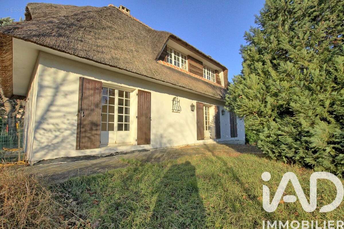 Photo 4 - Maison à PERIGNAT-LES-SARLIEVE