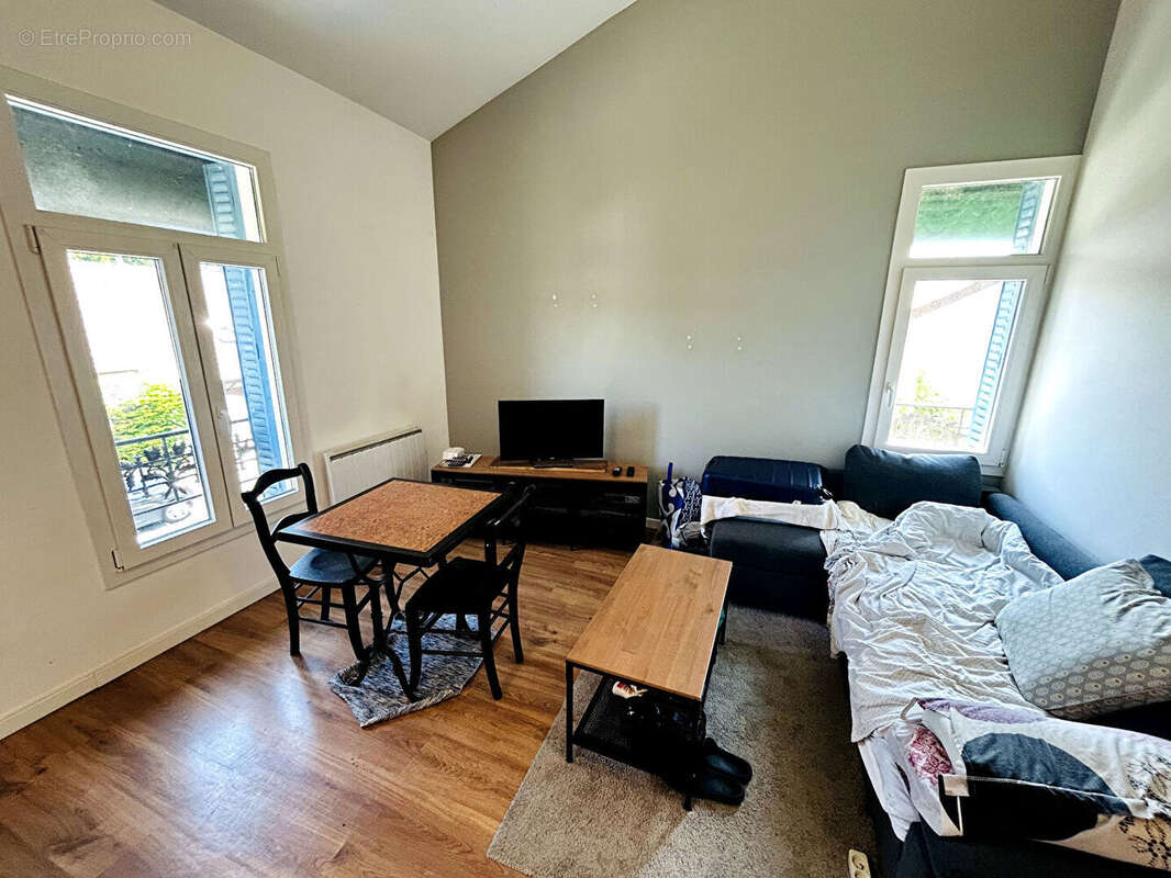 Appartement à MONTRY