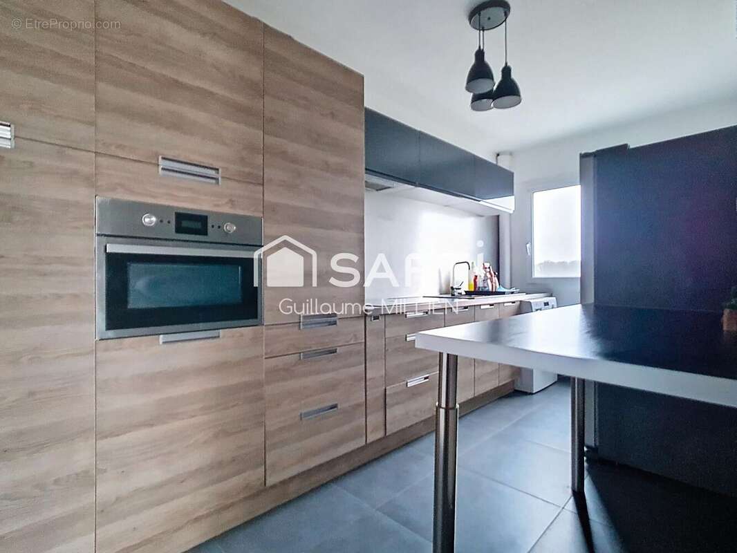 Photo 2 - Appartement à MONS-EN-BAROEUL