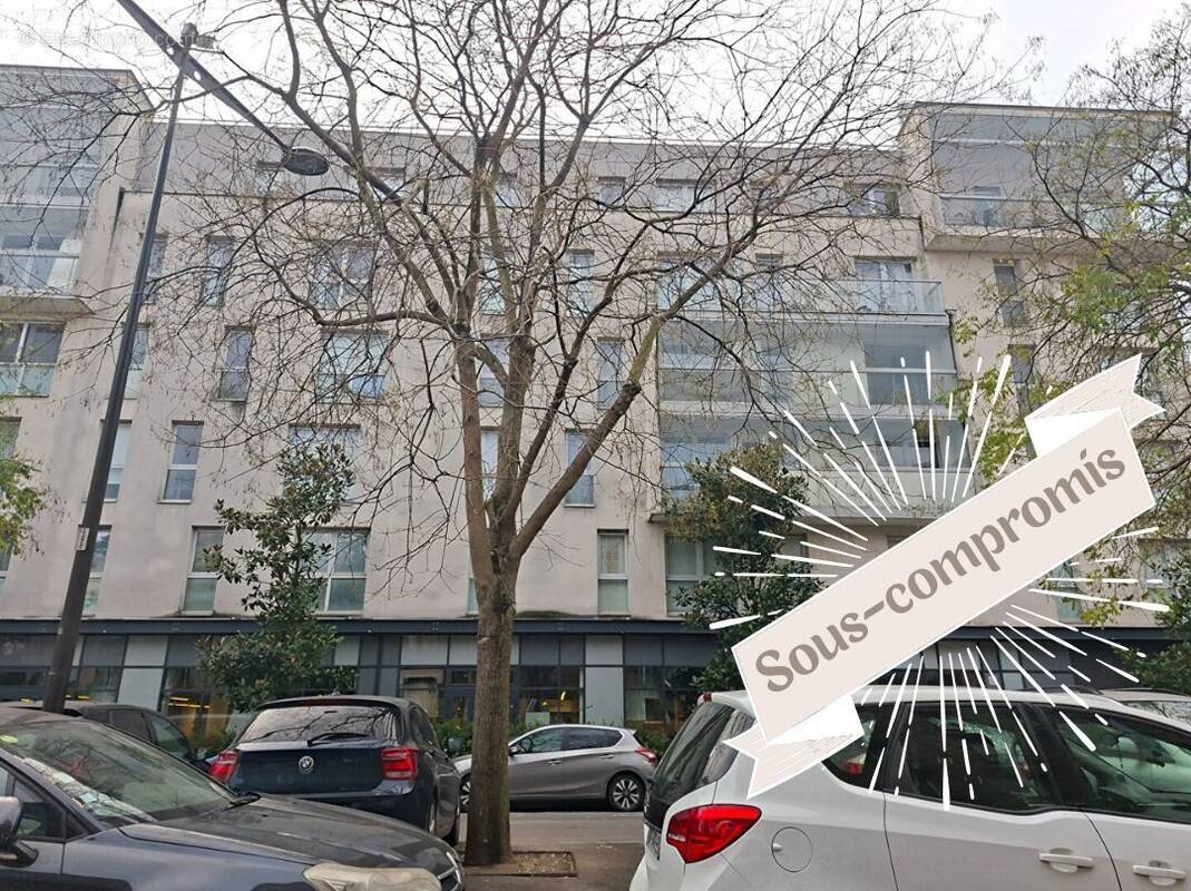 Parking à LE BOURGET