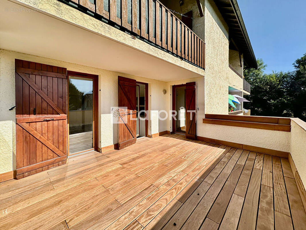 Appartement à LA MURE