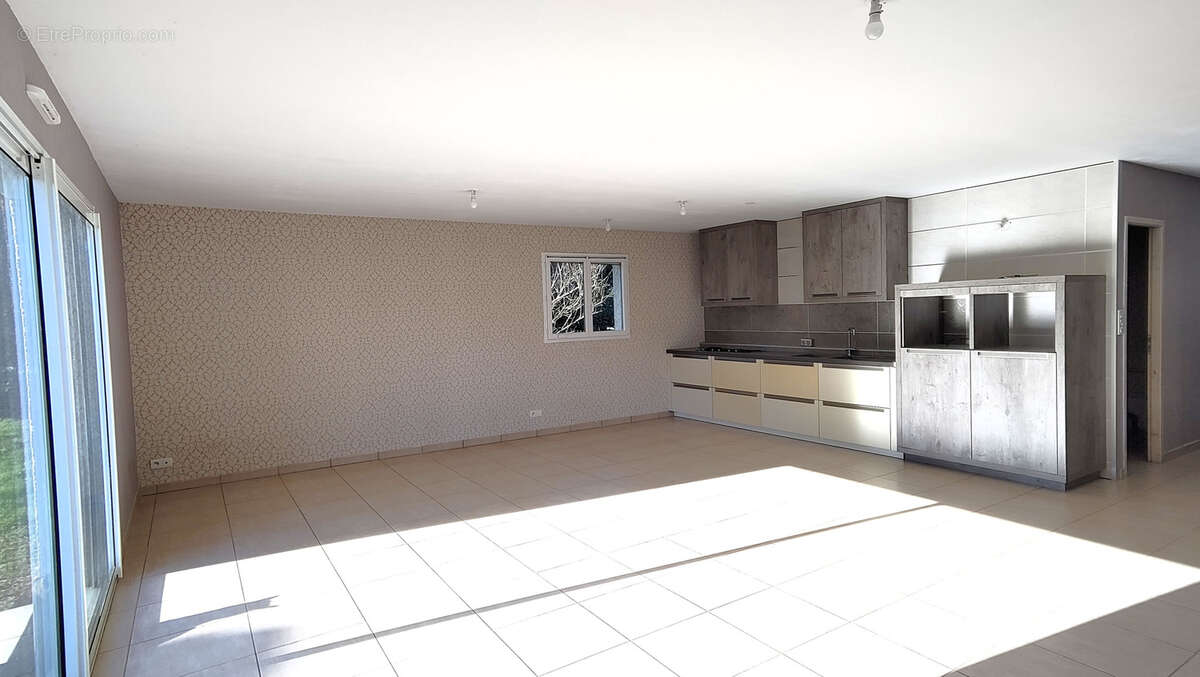 Maison de plain-pied 4 chambres dpe c - photo 2