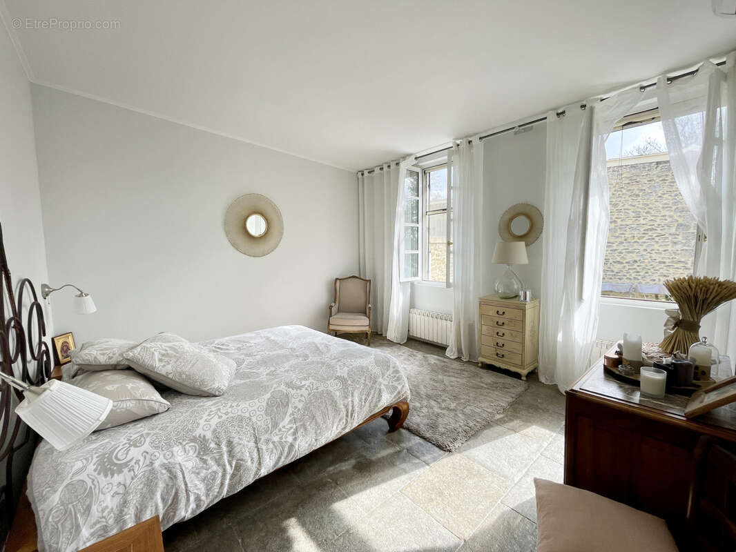 Maison à AIGUES-VIVES