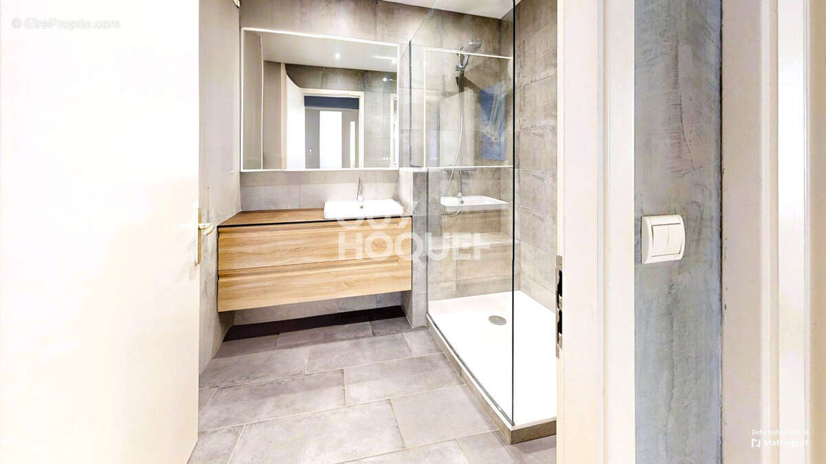 Appartement à SCY-CHAZELLES