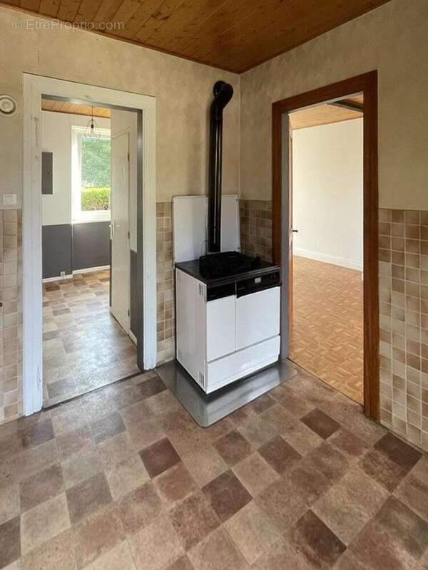 Maison 70 m² à Boussieres  - photo 4