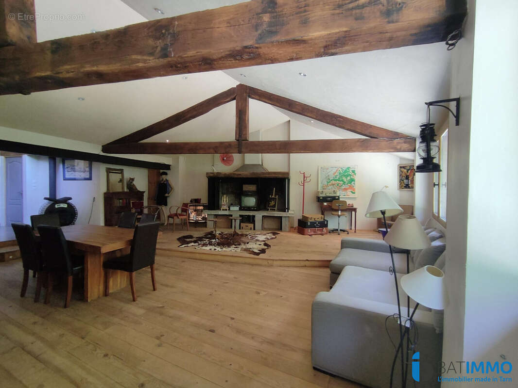 Appartement à SAINT-AMANS-SOULT