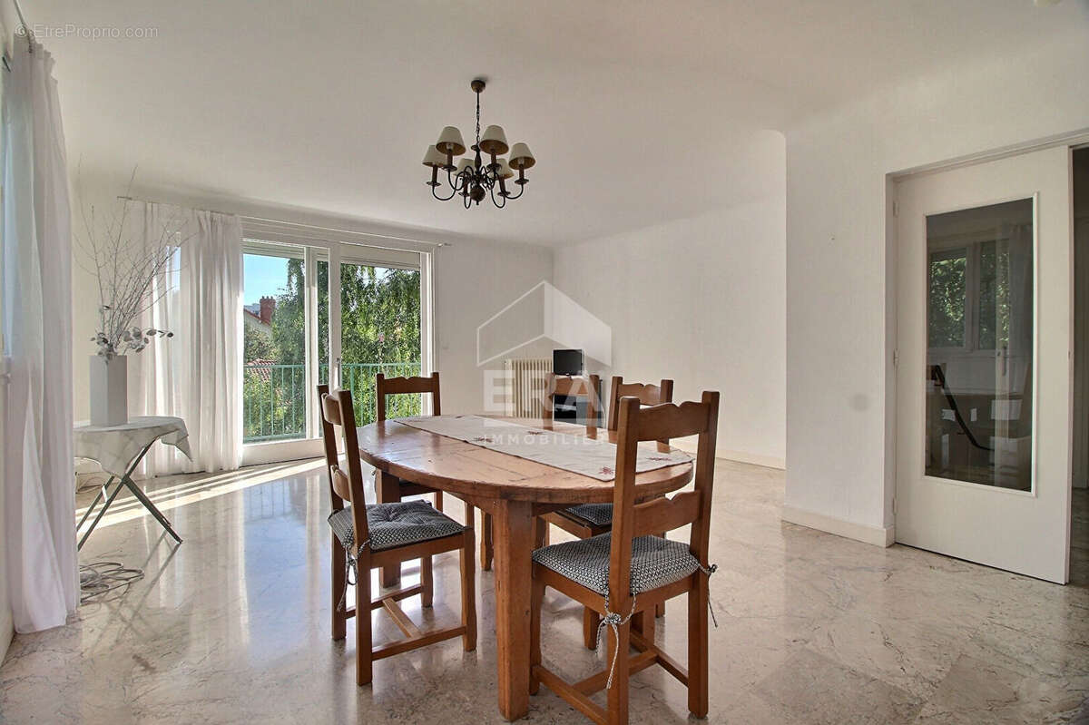 Maison à CLERMONT-FERRAND