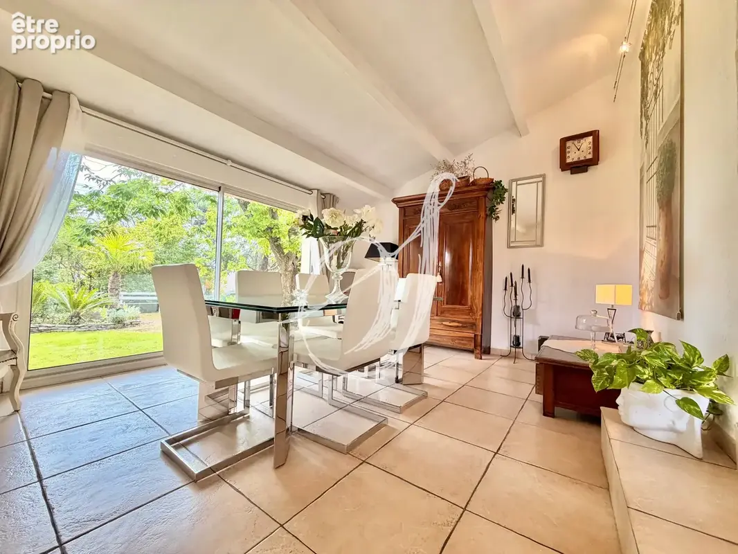 Villa de type 7, quatre chambres avec jardin, piscine & garage à Cournonterral - photo 6