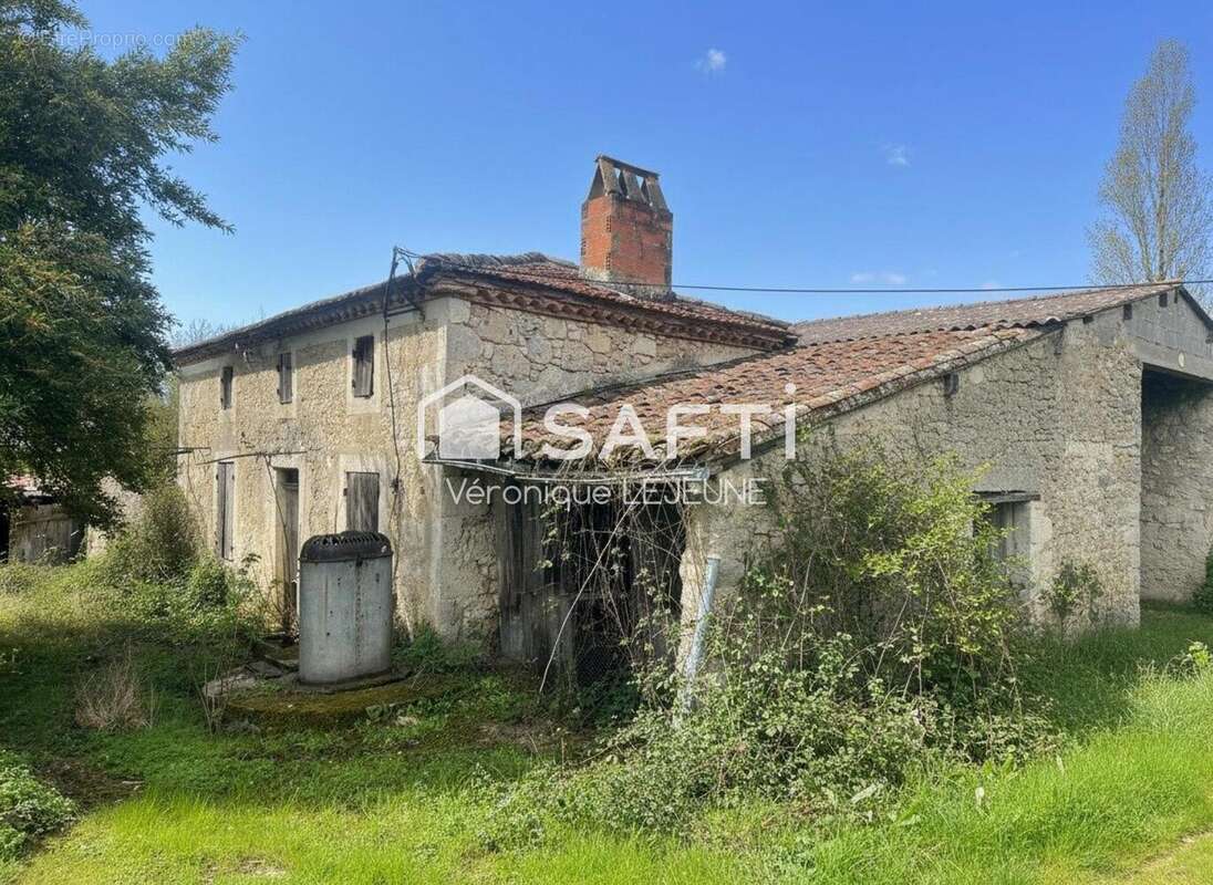 Maison 150 m² à Castella  - photo 3