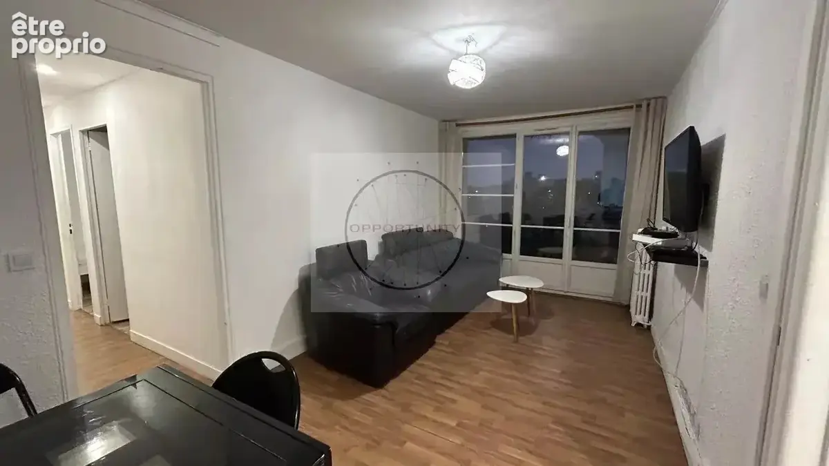Appartement 4 pièces 63 m² à vendre à Montreuil (93100) - photo 2
