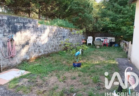 Maison 113 m² à Ozillac  - photo 6
