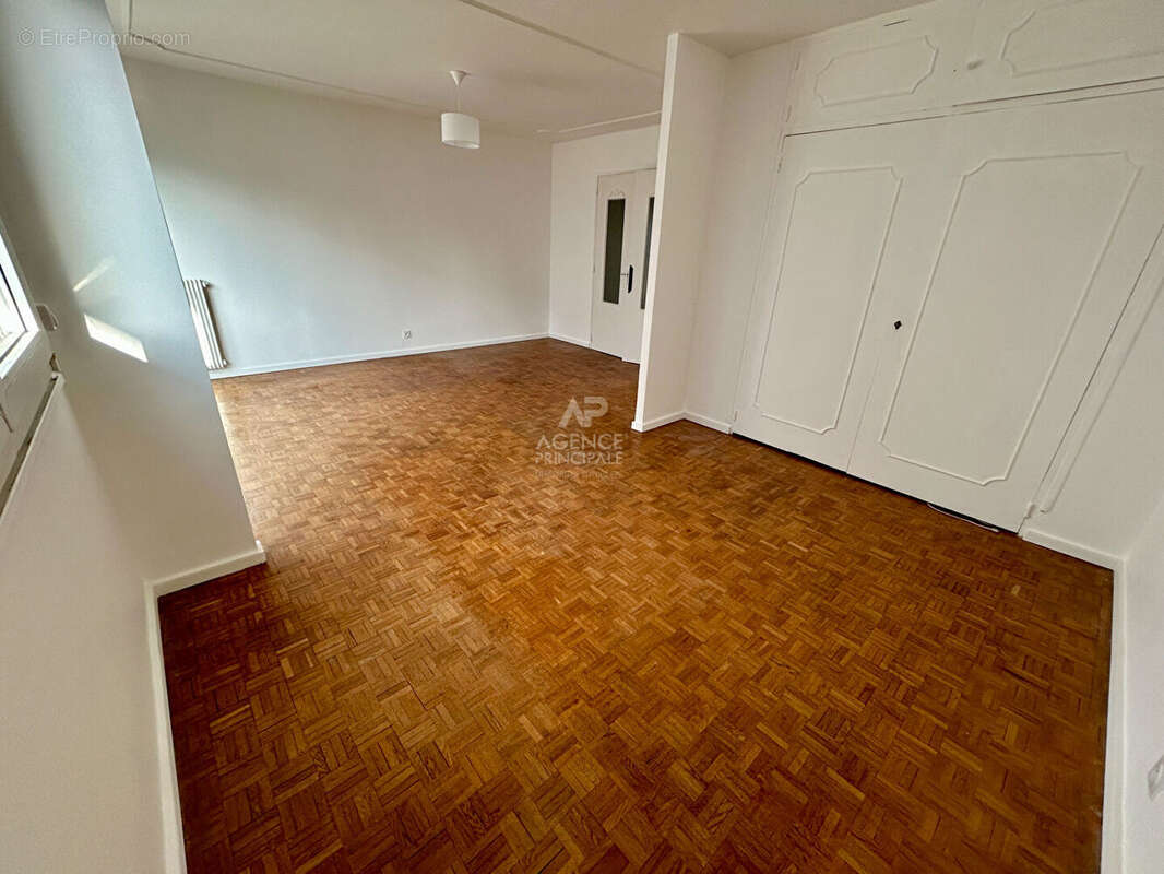 Appartement à POISSY