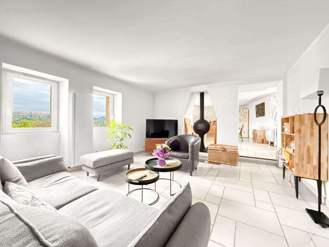 Maison à LA COLLE-SUR-LOUP