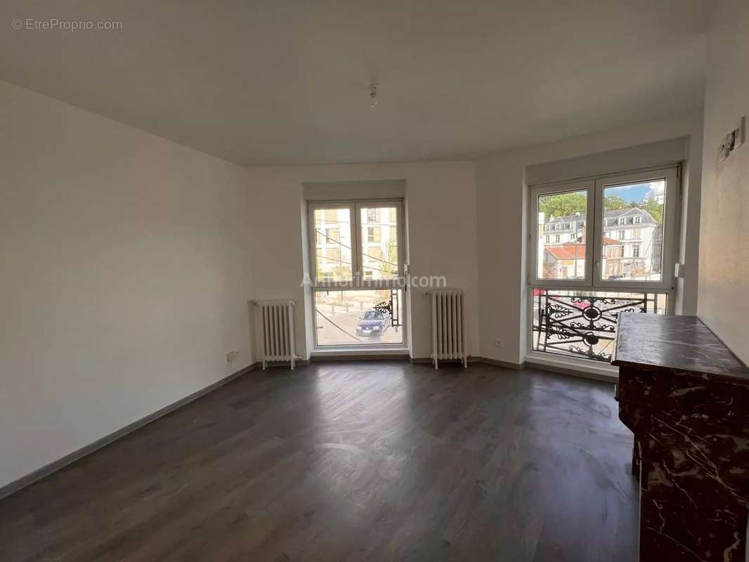 Appartement à VILLENEUVE-SAINT-GEORGES