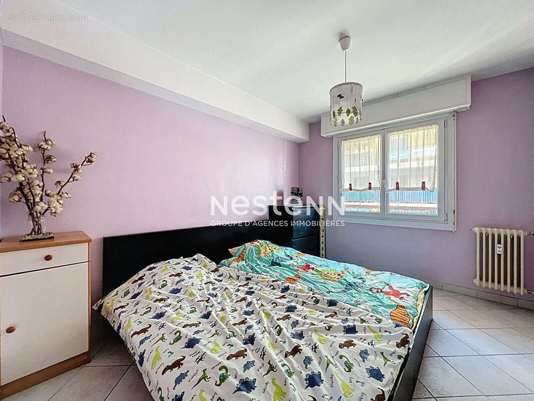 Appartement à VALLAURIS