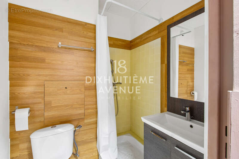 Appartement à PARIS-18E