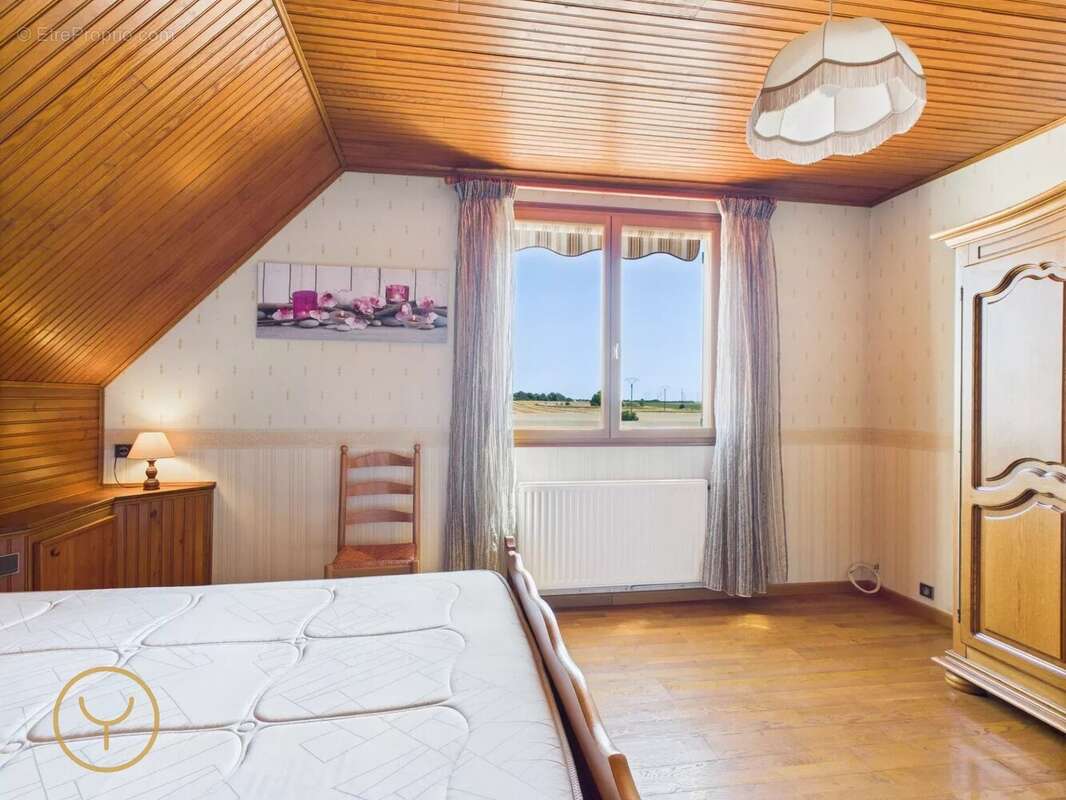 Maison à ROMILLY-SUR-SEINE