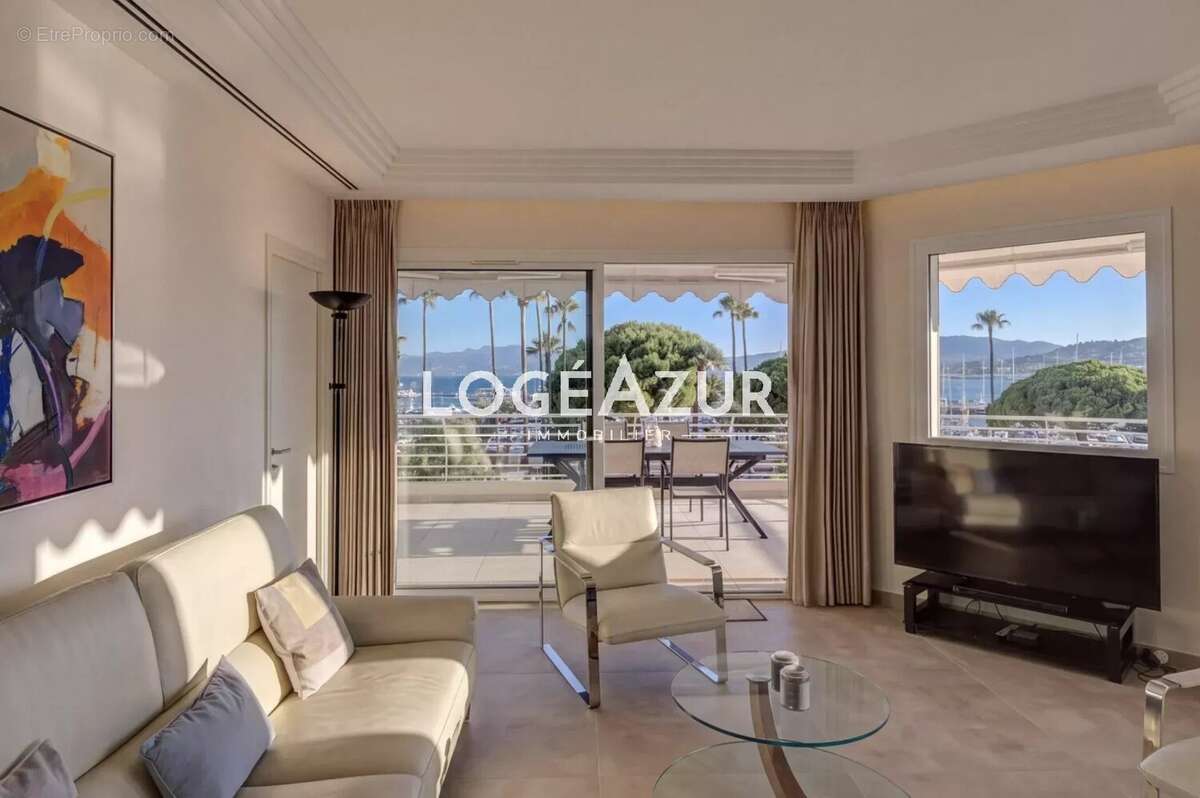 CANNES CROISETTE Appartement 4 Pièces Vue Mer - photo 7