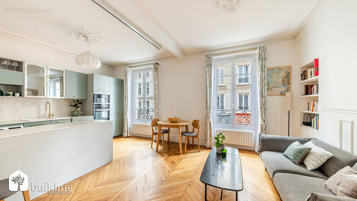 Appartement à LEVALLOIS-PERRET